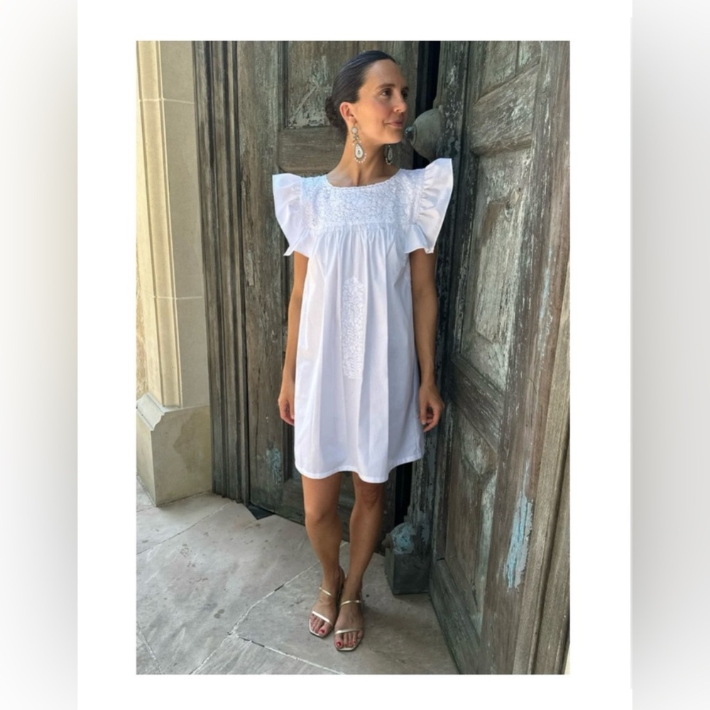 Mi Golondrina Soledad Blanca Nieve Vestida White Flutter Ruffle Sleeve Dress